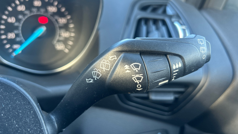 Ford Kuga 1.5 TDCi Zetec 5dr 2WD Diesel Estate